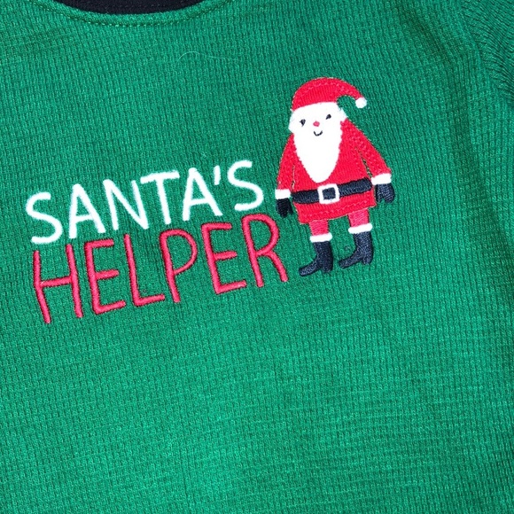 Carters size 2T adorable Christmas pajama set - Picture 4 of 5